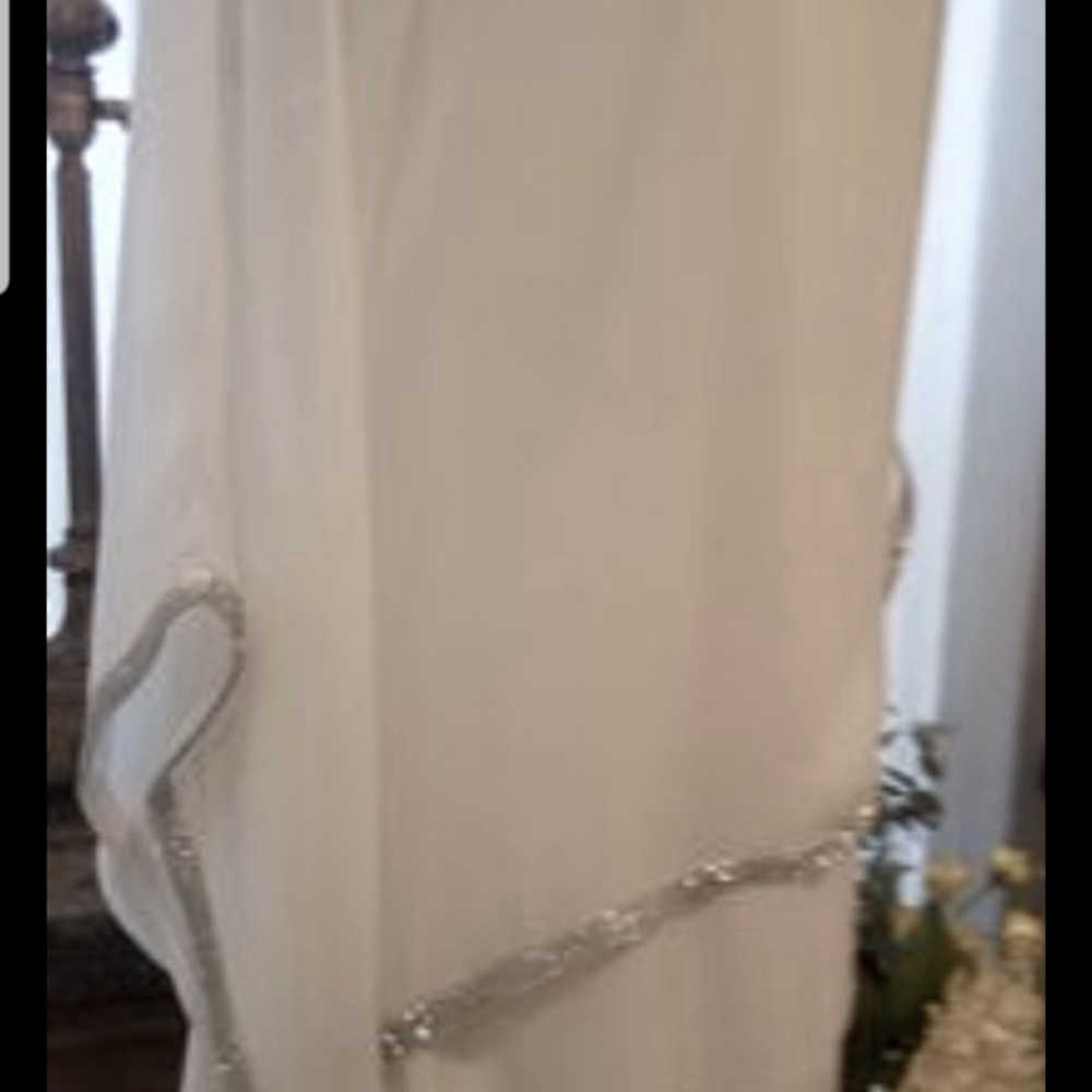 White Chiffon (large) pants set.